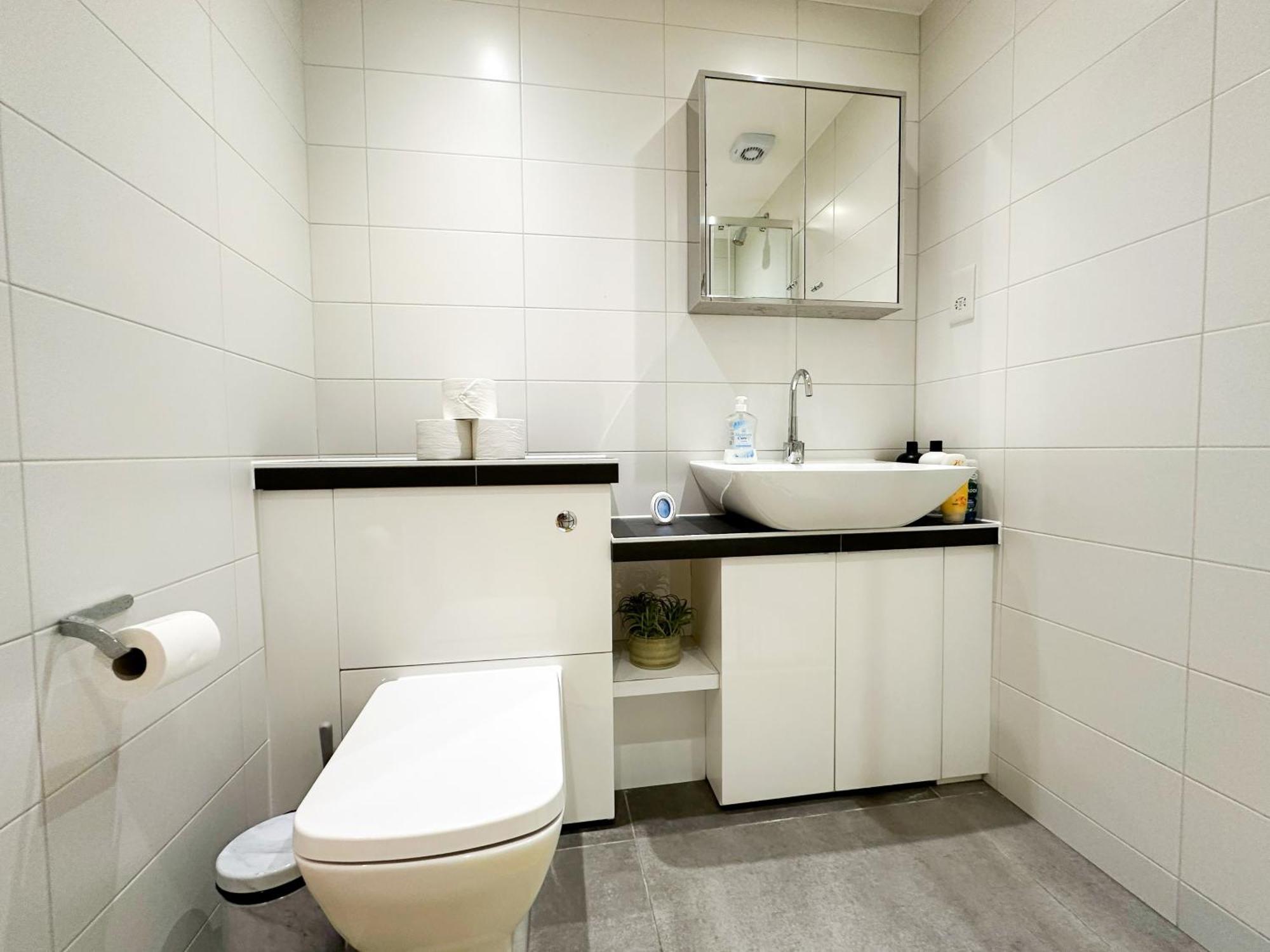 Chic 3 Bedroom Flat With Private Terrace In Holloway Near Finsbury Park لندن المظهر الخارجي الصورة