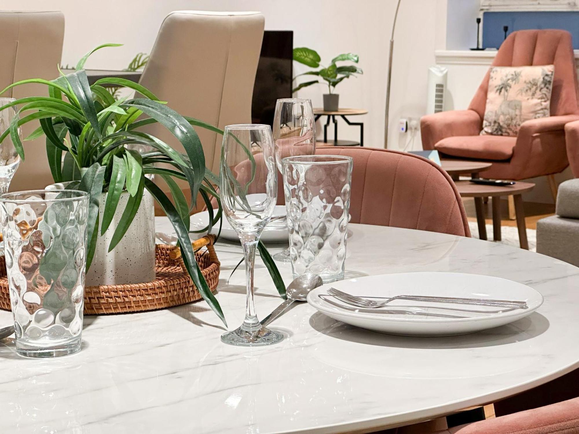 Chic 3 Bedroom Flat With Private Terrace In Holloway Near Finsbury Park لندن المظهر الخارجي الصورة