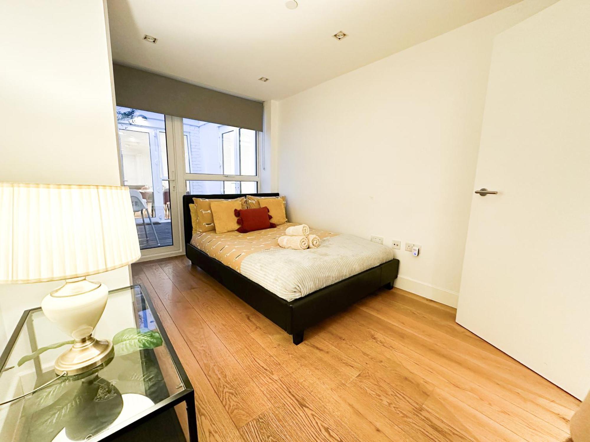 Chic 3 Bedroom Flat With Private Terrace In Holloway Near Finsbury Park لندن المظهر الخارجي الصورة