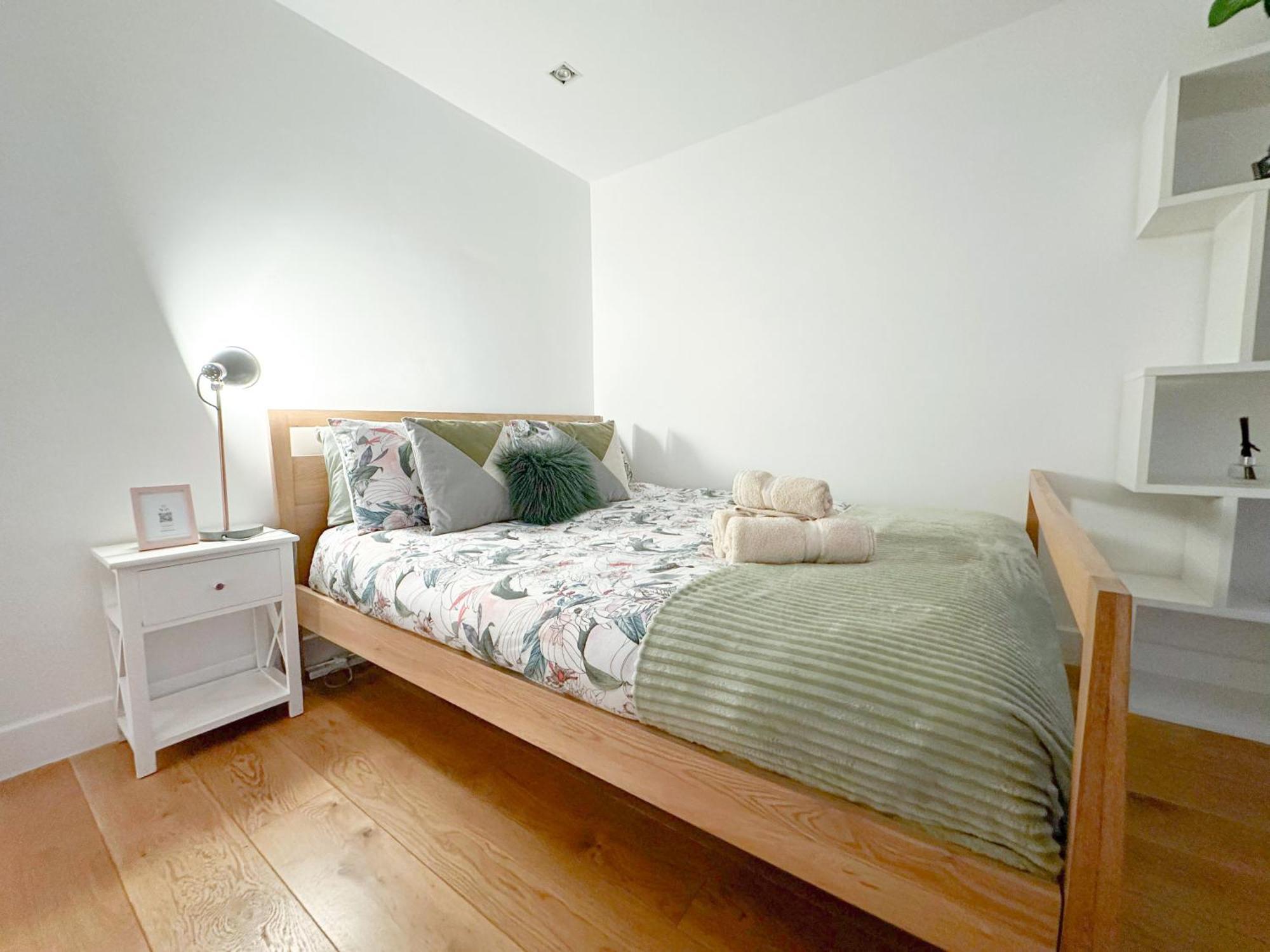 Chic 3 Bedroom Flat With Private Terrace In Holloway Near Finsbury Park لندن المظهر الخارجي الصورة